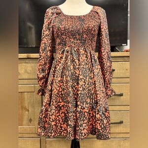 Women’s Babydoll Style Dress Size M NWT Black And Rust Coloring